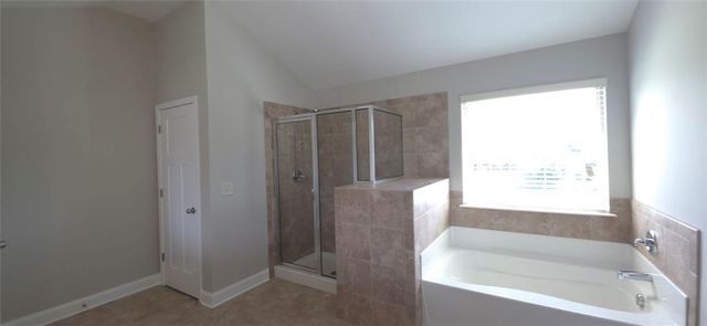 936 Tama Hill Court, Auburn, GA 30011
