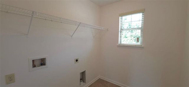 936 Tama Hill Court, Auburn, GA 30011