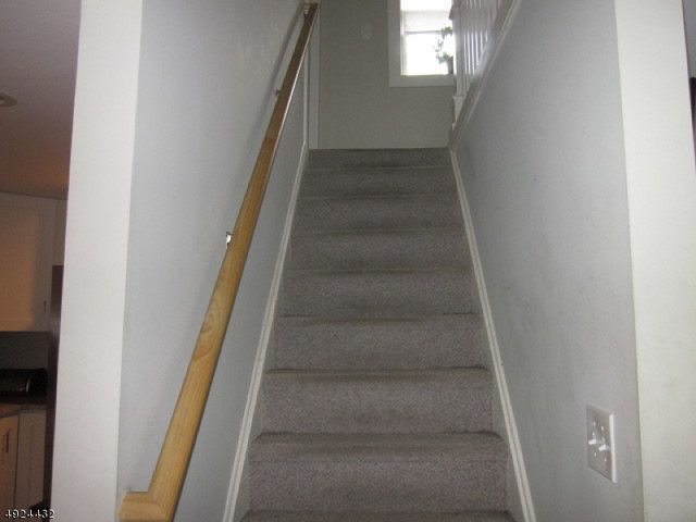 914 Oak St, Roselle Boro, NJ 07203
