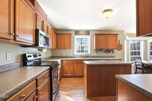 90 Spring Leaf Lane, Wendell, NC 27591