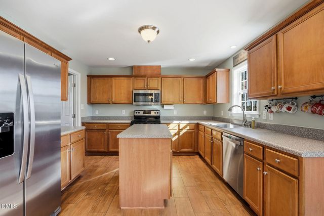 90 Spring Leaf Lane, Wendell, NC 27591