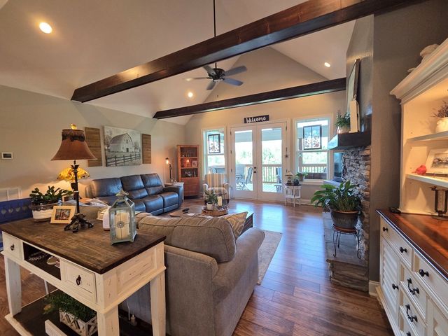958 New Forest Road, Young Harris, GA 30582