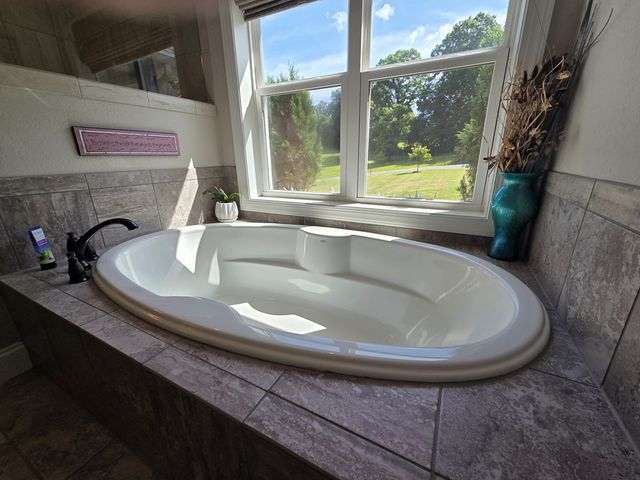 958 New Forest Road, Young Harris, GA 30582