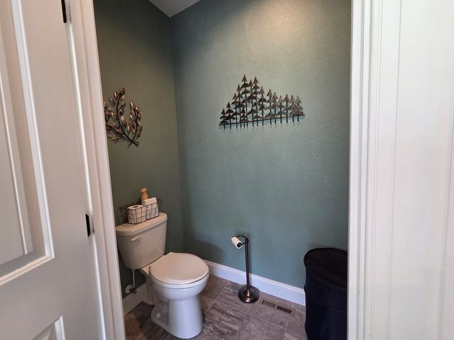 958 New Forest Road, Young Harris, GA 30582