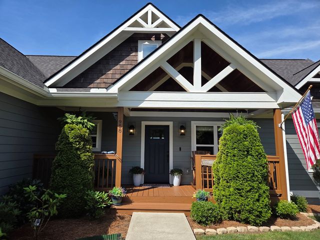 958 New Forest Road, Young Harris, GA 30582