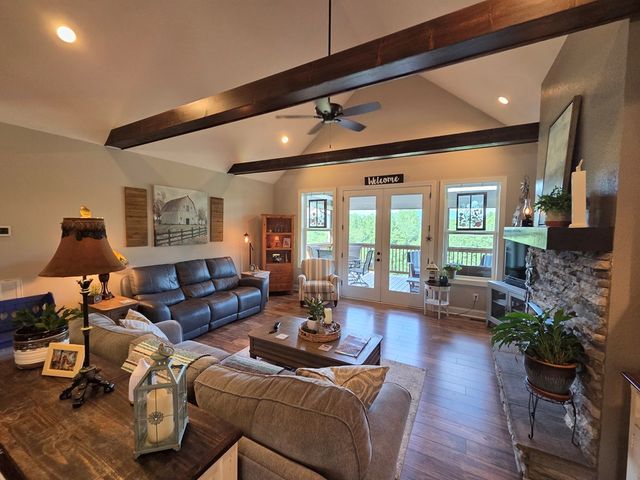 958 New Forest Road, Young Harris, GA 30582