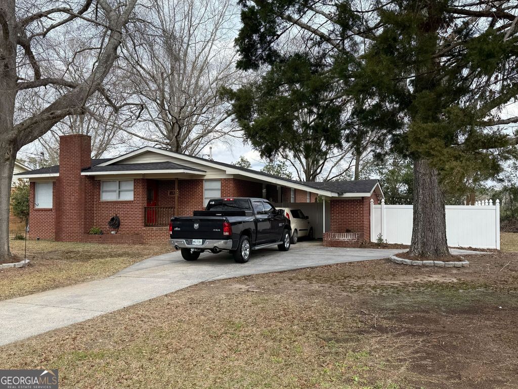 804 Betty Street, Sandersville, GA 31082