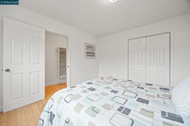 2327 2327 10th Street 4, Berkeley, CA 94710