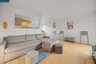 2327 2327 10th Street 4, Berkeley, CA 94710