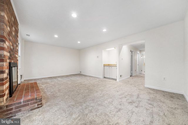 6605 MCLEAN CT, Mclean, VA 22101