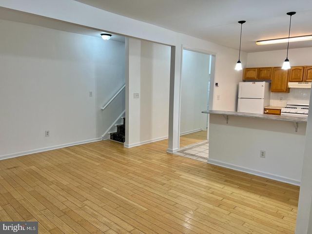 35 EWING ST, Trenton, NJ 08609