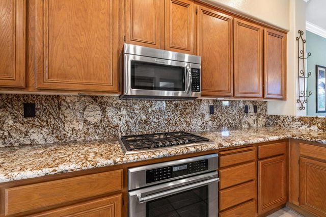 77537 Justin Court, Palm Desert, CA 92211