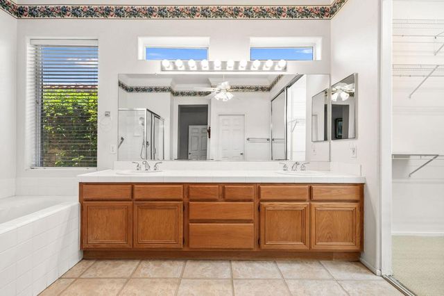 77537 Justin Court, Palm Desert, CA 92211