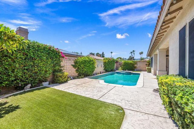 77537 Justin Court, Palm Desert, CA 92211