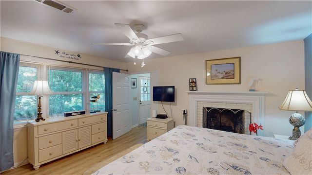 913 N Beachview Drive, Jekyll Island, GA 31527