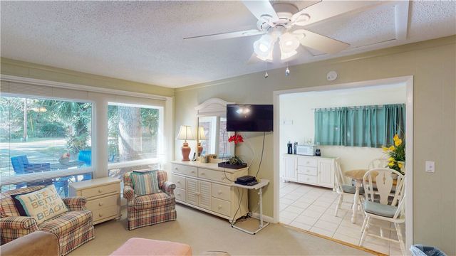 913 N Beachview Drive, Jekyll Island, GA 31527