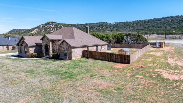 133 Zachry Avenue, Tuscola, TX 79562