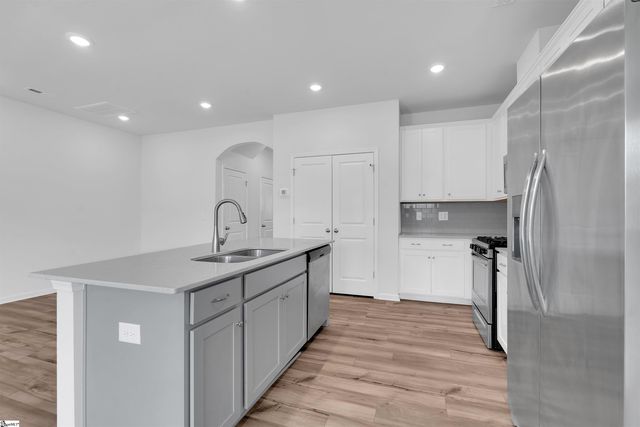 313 Rodessa Lane, Travelers Rest, SC 29690