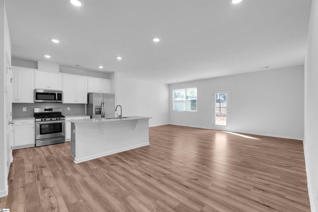 313 Rodessa Lane, Travelers Rest, SC 29690