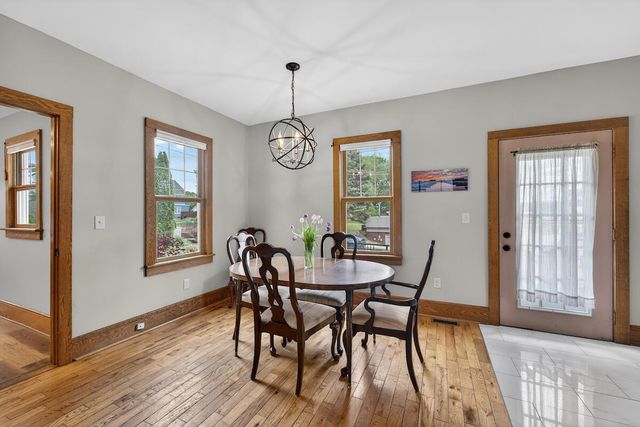 102 Jefferson STREET, Waterford, WI 53185