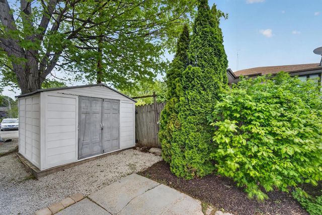 102 Jefferson STREET, Waterford, WI 53185