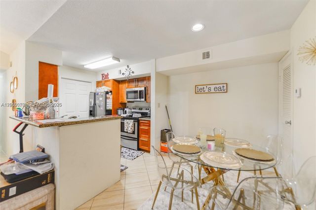 875 Riverside Dr 735, Coral Springs, FL 33071