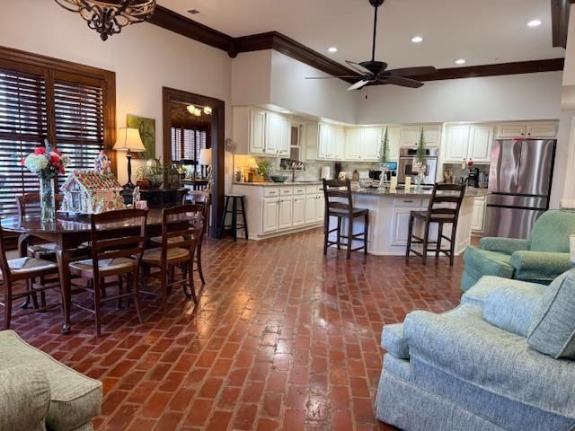 2552 GLENLLYN CV, Germantown, TN 38139