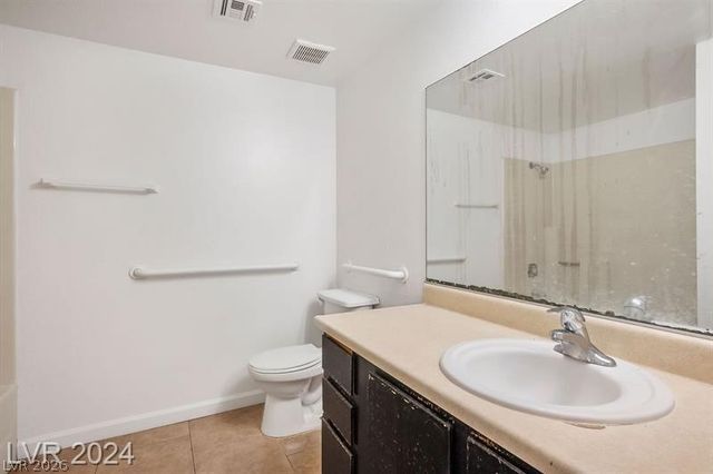 2981 Country Manor Lane 9, Las Vegas, NV 89115