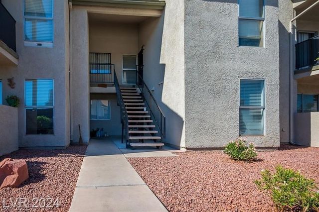 2981 Country Manor Lane 9, Las Vegas, NV 89115