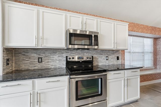 2661 Redcedar Drive, Little Elm, TX 75068