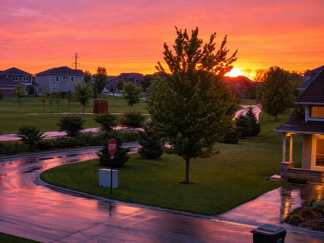 10965 Sundance Woods Boulevard, Dayton, MN 55369