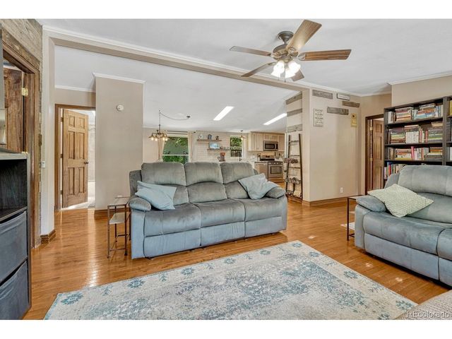 9306 S Curtis Rd, Larkspur, CO 80118