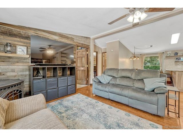 9306 S Curtis Rd, Larkspur, CO 80118