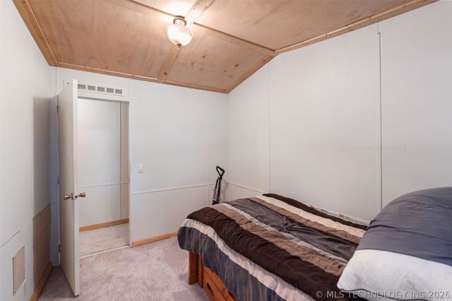 27916 S 4410, Vinita, OK 74301
