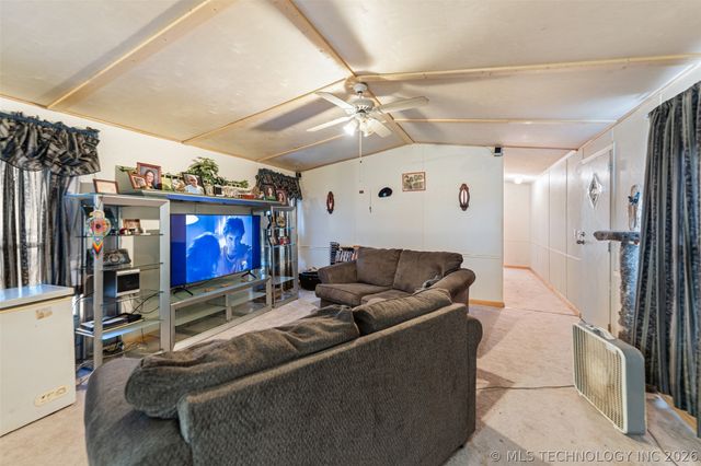 27916 S 4410, Vinita, OK 74301