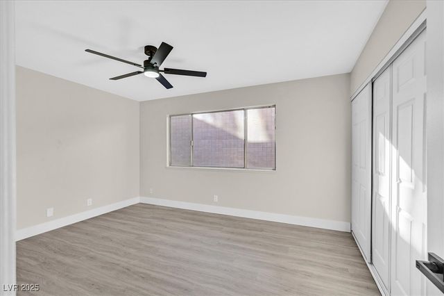 3365 Knollwood Court, Las Vegas, NV 89121