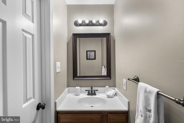 13949 SPRINGSTONE DR, Clifton, VA 20124