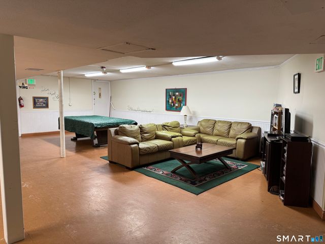 1700 Broadbridge Avenue B17, Stratford, CT 06614