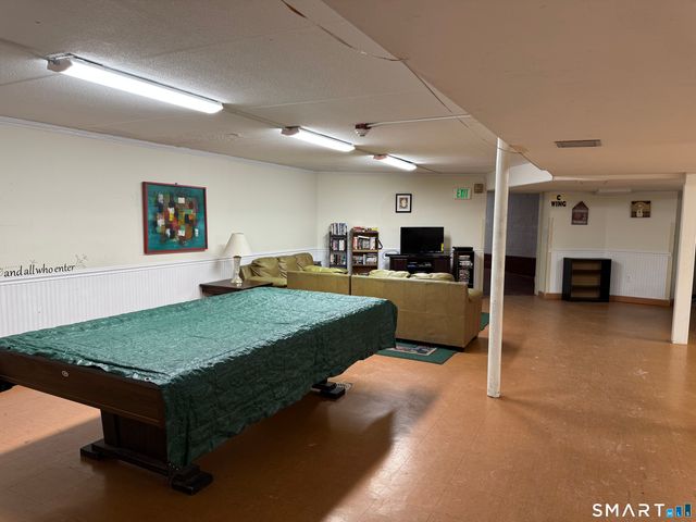 1700 Broadbridge Avenue B17, Stratford, CT 06614