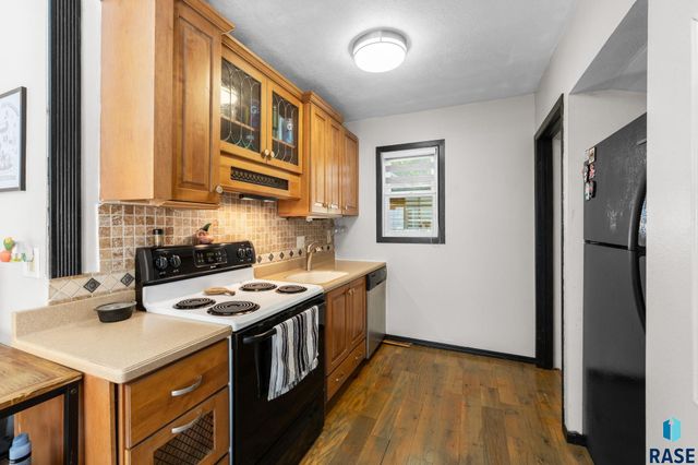304 S Lyndale Ave Avenue, Sioux Falls, SD 57104