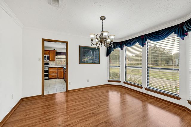 8135 Glenbrook Drive, Houston, TX 77017