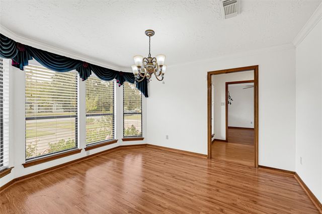 8135 Glenbrook Drive, Houston, TX 77017