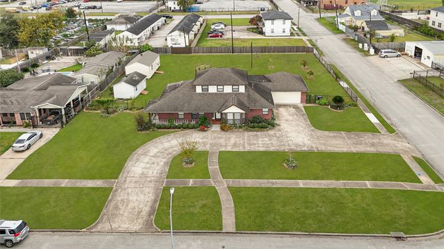 8135 Glenbrook Drive, Houston, TX 77017