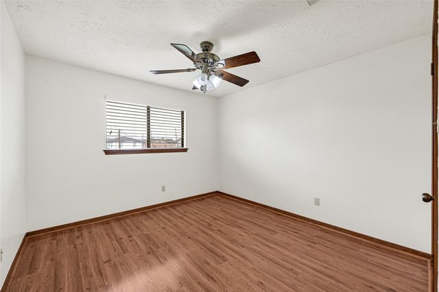 8135 Glenbrook Drive, Houston, TX 77017