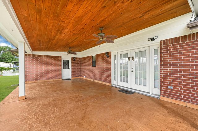 8135 Glenbrook Drive, Houston, TX 77017