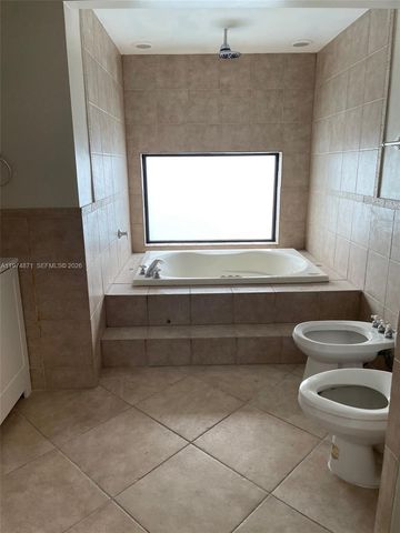 4702 SW 67th Ave O19, Miami, FL 33155