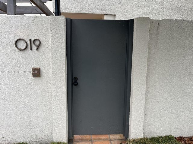 4702 SW 67th Ave O19, Miami, FL 33155