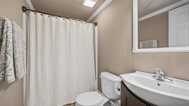 735 Pintail Lane, Hobart, IN 46342