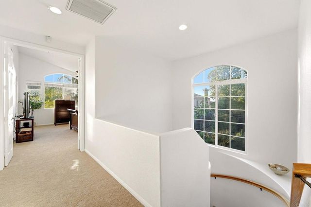 2602 Canyon Crest Drive, Escondido, CA 92027