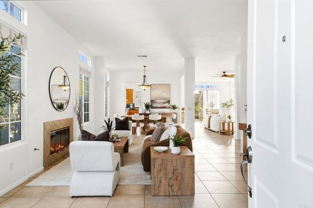 2602 Canyon Crest Drive, Escondido, CA 92027